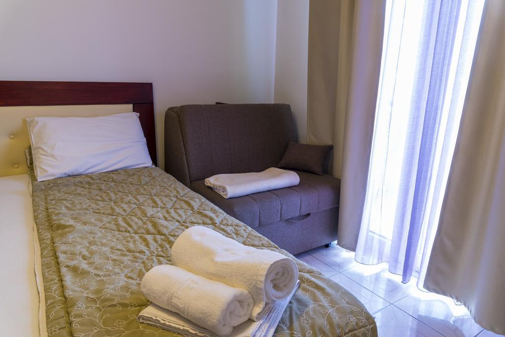 Hotel Zografos Paralia Katerinis Exterior photo